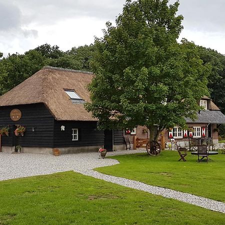 Gasterij Liedorp Bed and Breakfast Lierop Esterno foto
