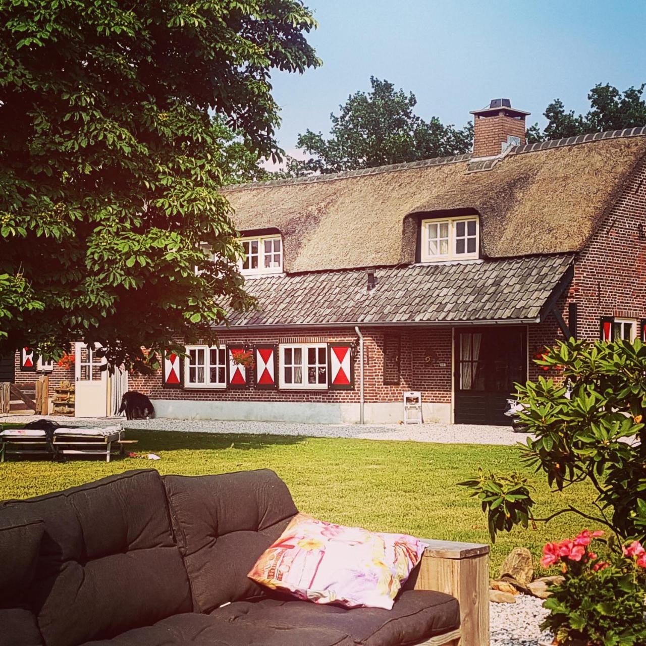 Gasterij Liedorp Bed and Breakfast Lierop Esterno foto