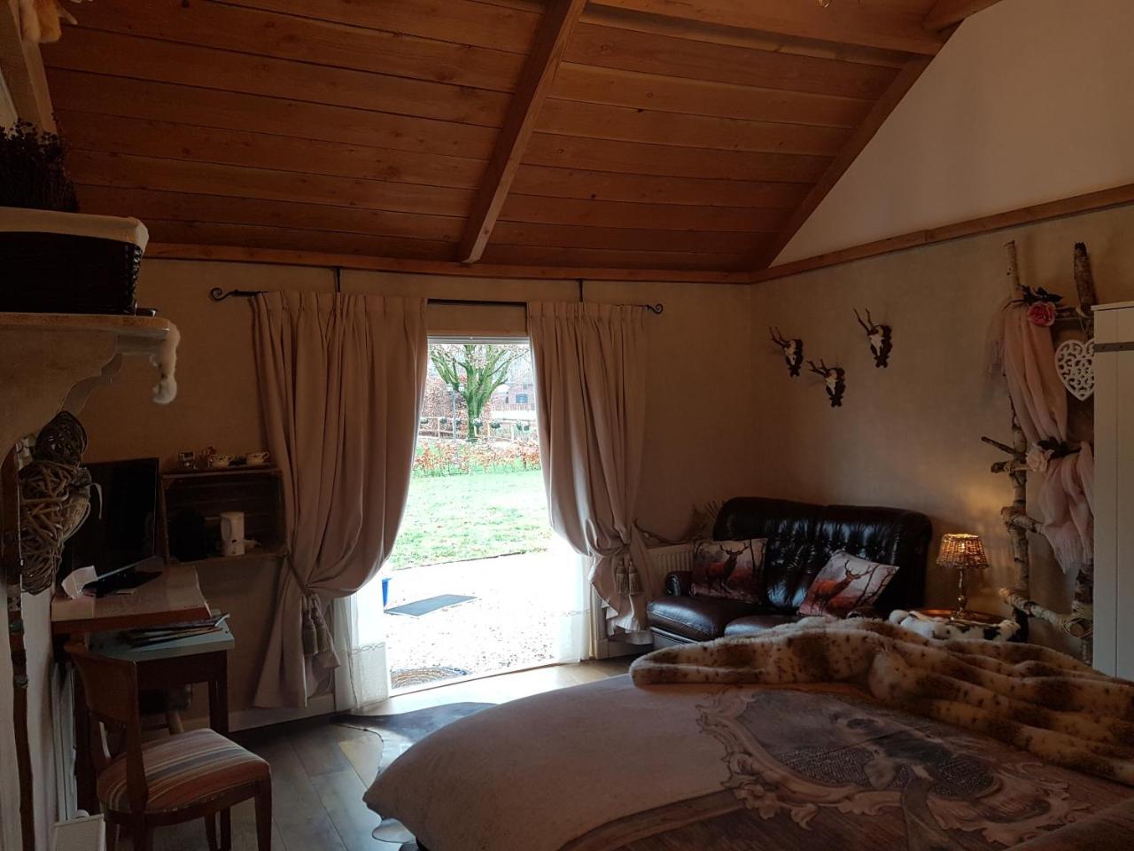 Gasterij Liedorp Bed and Breakfast Lierop Esterno foto